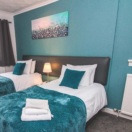Bentley Hotel Motherwell Esterno foto