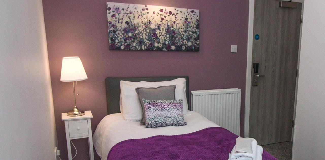 Bentley Hotel Motherwell Esterno foto