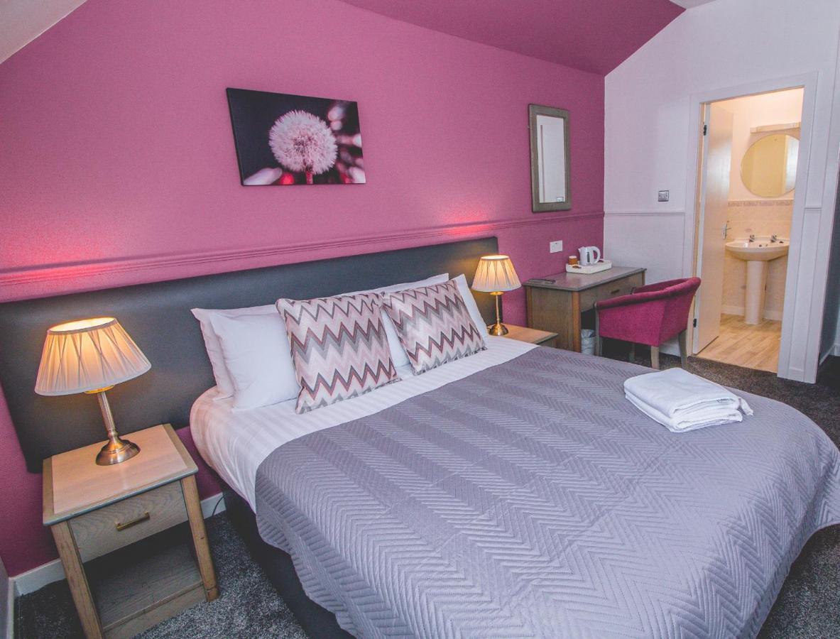 Bentley Hotel Motherwell Esterno foto